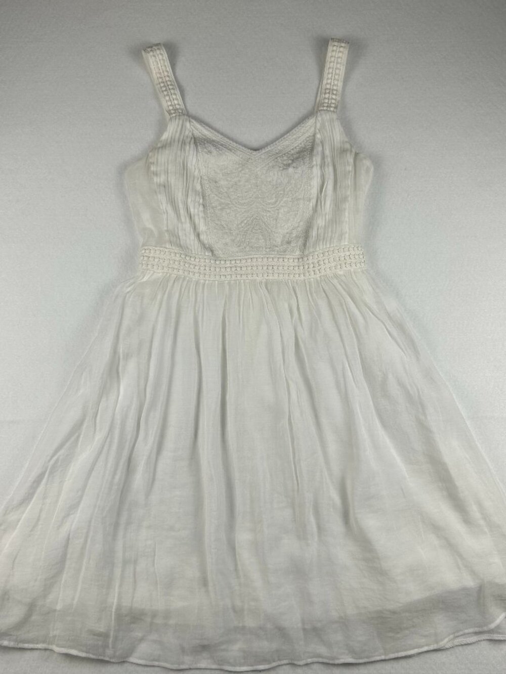 Ann Taylor Loft | White Summer Sundress or Graduation Dress, size 4